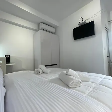 Hotel Nela *